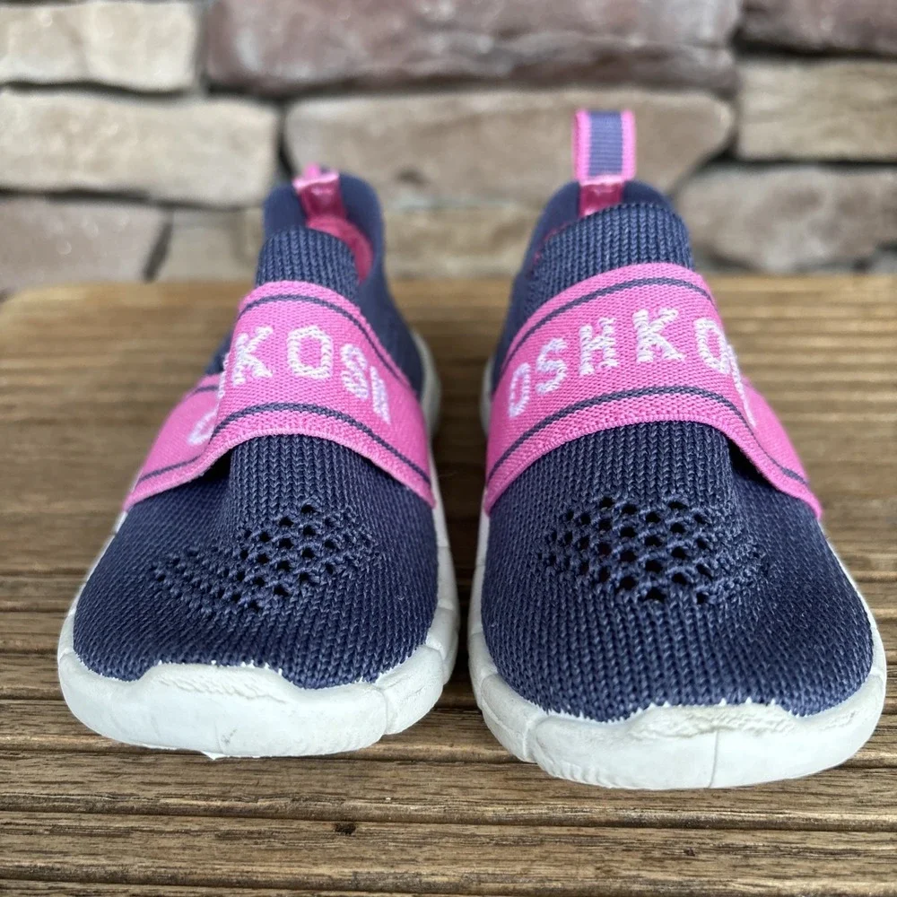 OshKosh. Toddler Blue-Pink Mesh/Knit Lightweight Girls Shoes. Size 5M